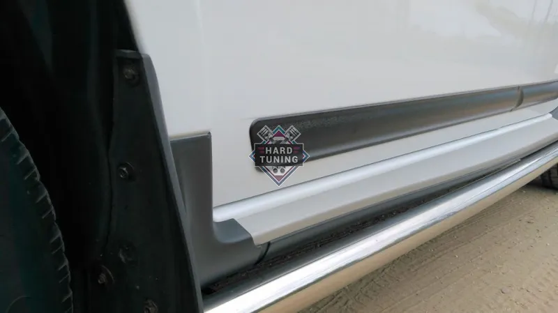 Накладки-молдинги на двери узкие (глянец) Renault Duster 2010+