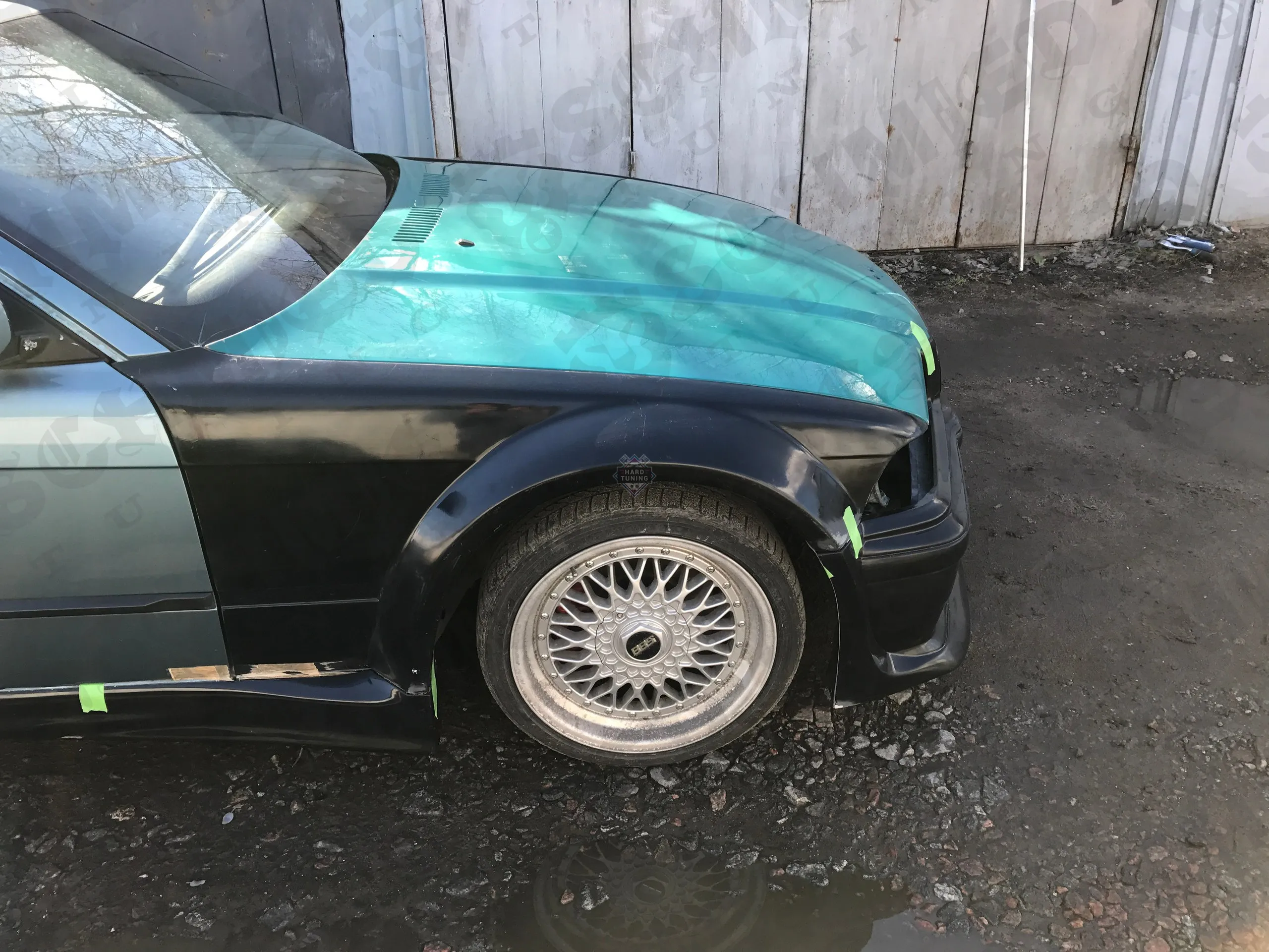 Передний бампер M3 GTR BMW E36