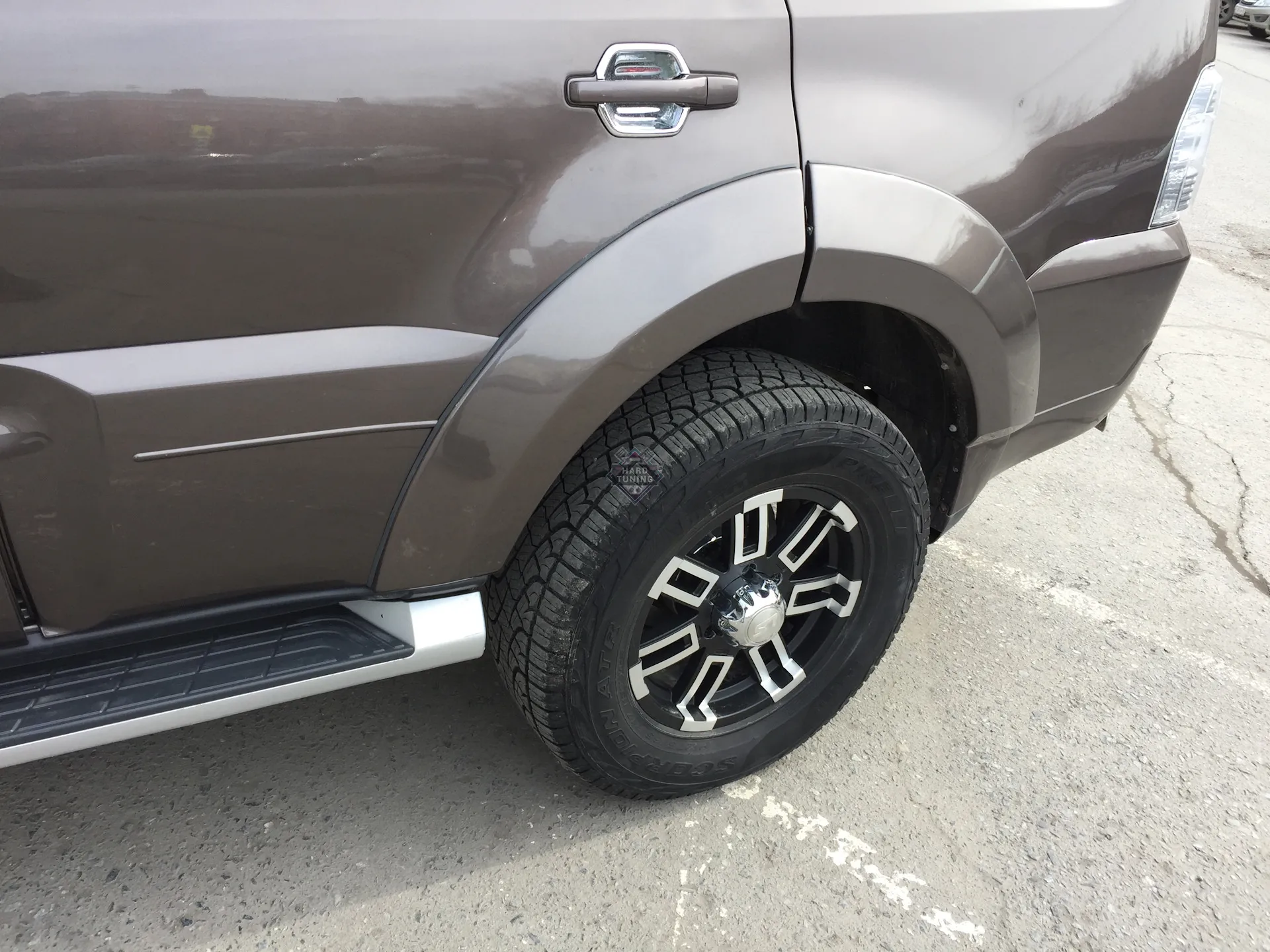 Расширители арок NORIX LINK Mitsubishi Pajero 4