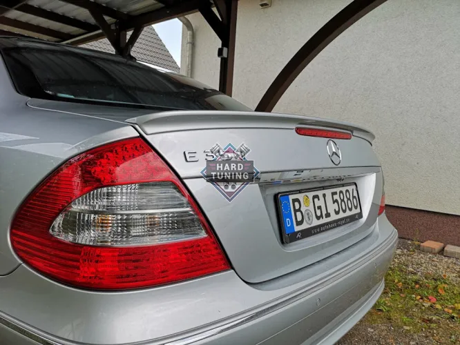 Спойлер AMG Mercedes E-Class W211 стеклопластик