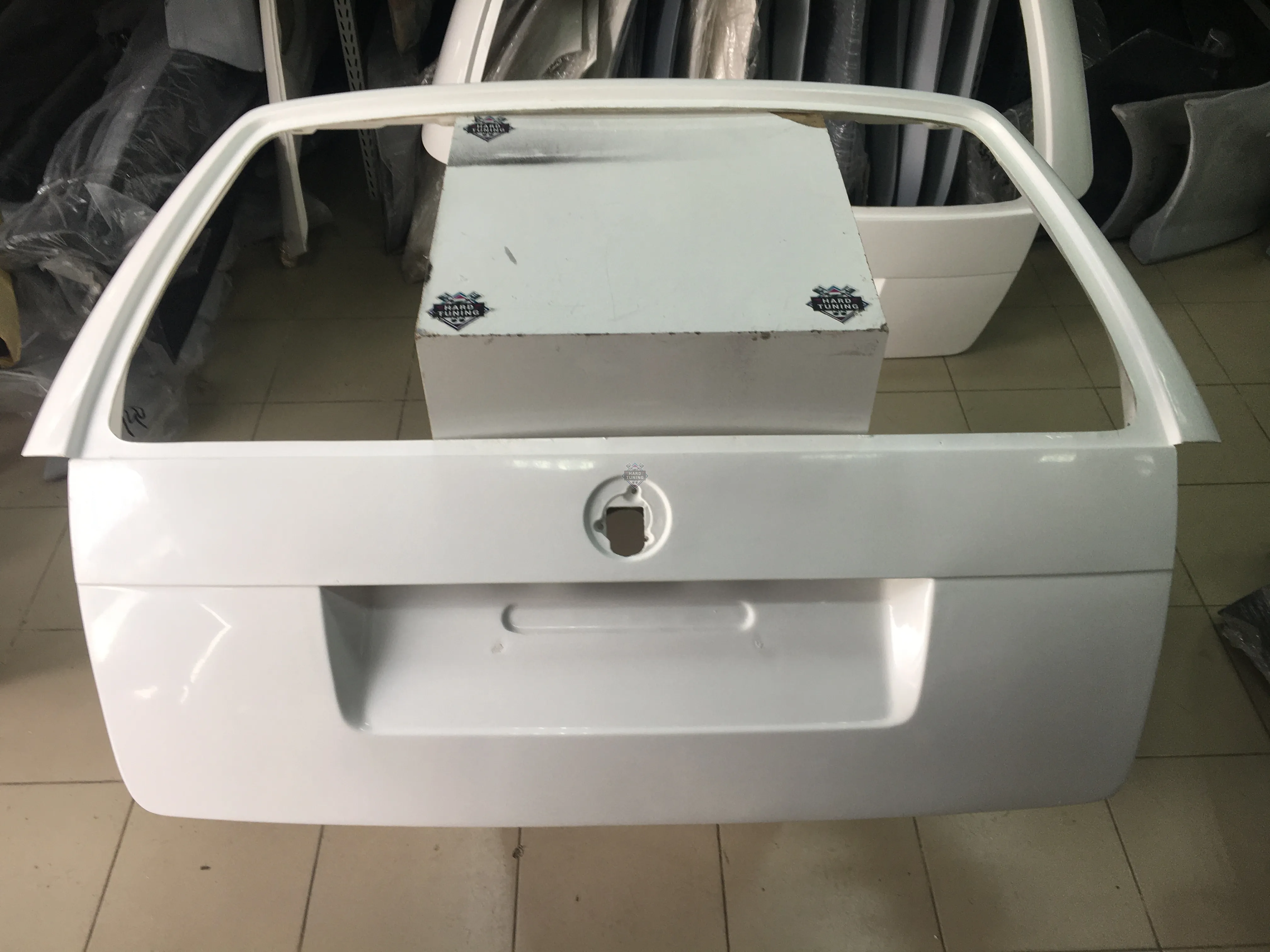 Крышка багажника Volkswagen Golf 4/Jetta 4/Bora Универсал