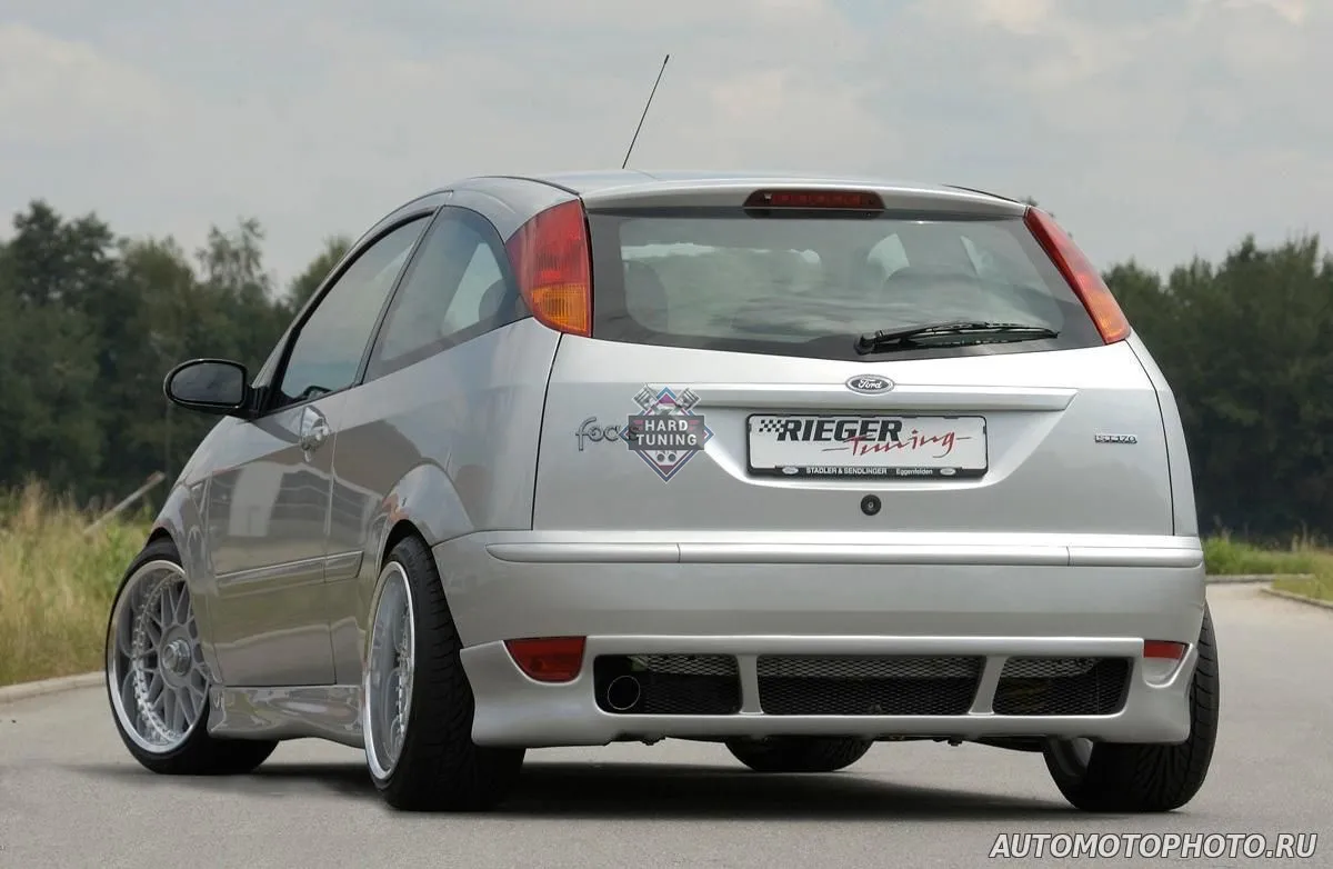 Обвес RIEGER Ford Focus 1