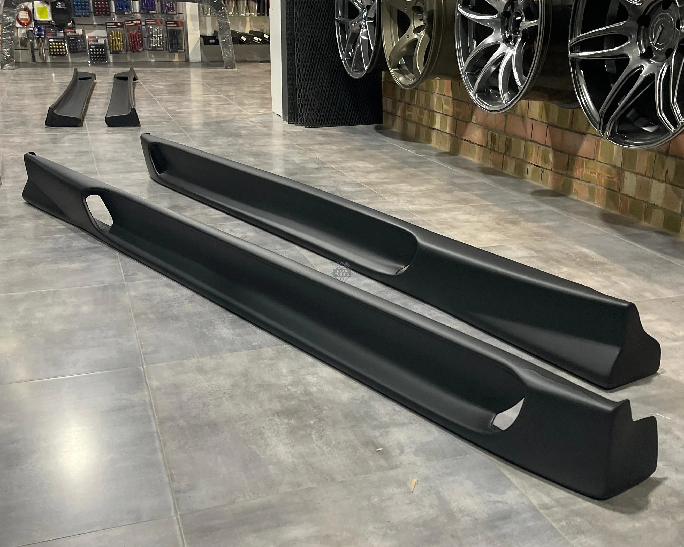 Накладки на пороги ChargeSpeed Subaru Legacy BG/BD