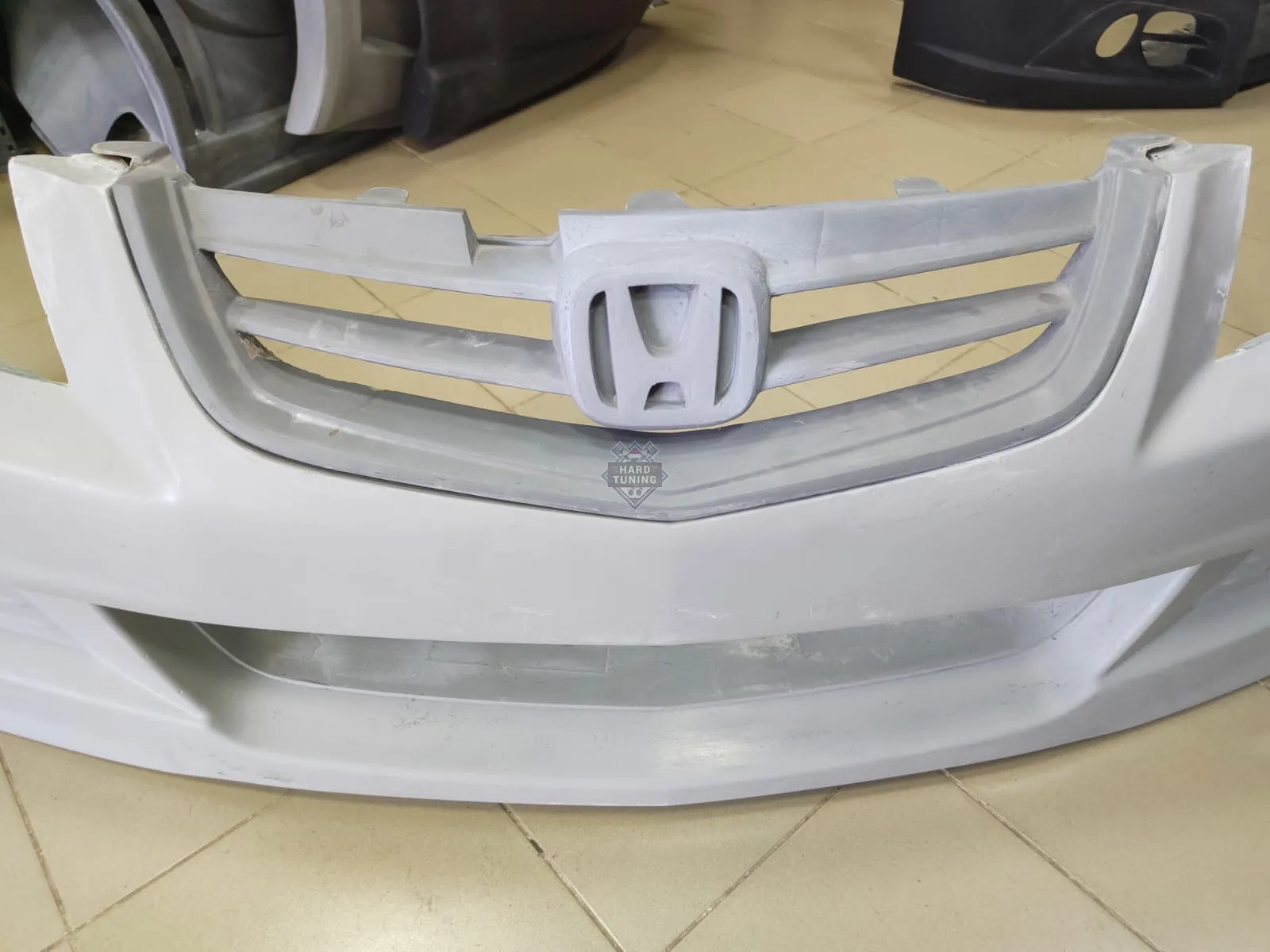 Решетка радиатора MODULO Honda Accord 7