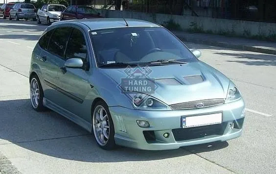 Передний бампер RIEGER Ford Focus 1