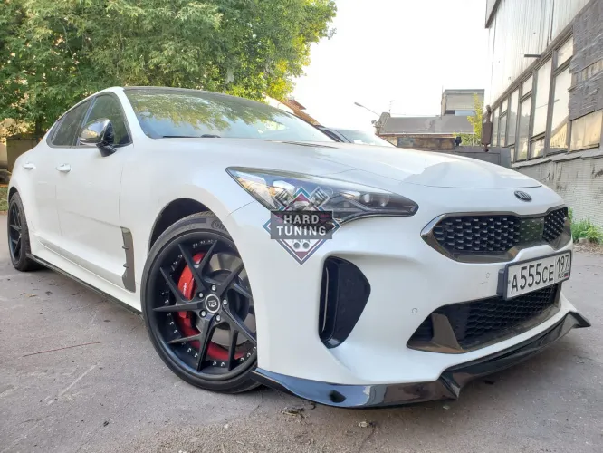 Сплиттер переднего бампера Kia Stinger GT