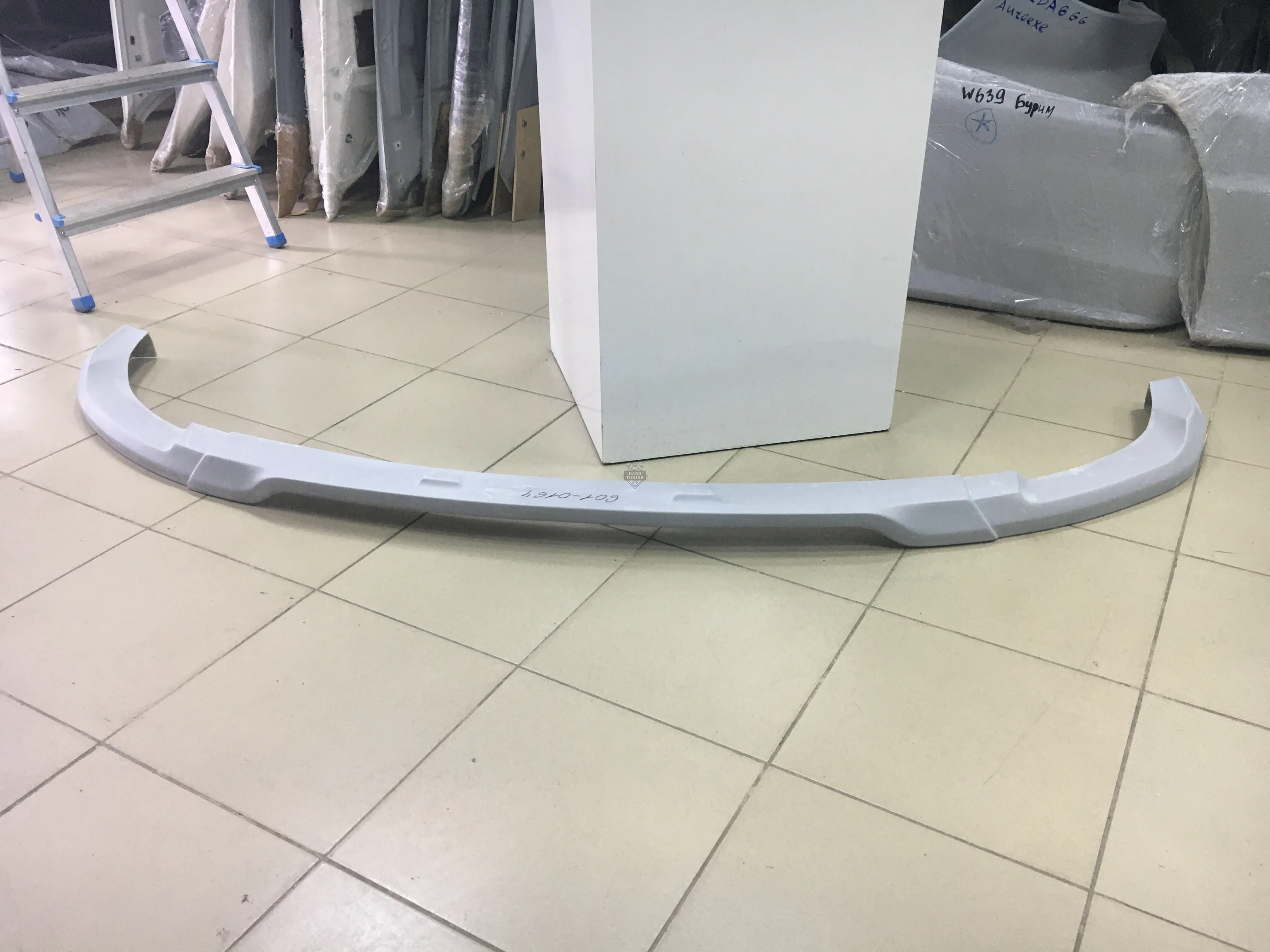 Накладка на передний бампер VEGA Hyundai Santa Fe 3 DM