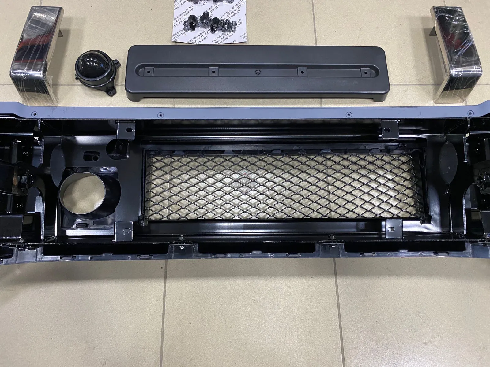Передний бампер AMG 63 Mercedes G-Klasse (W463)