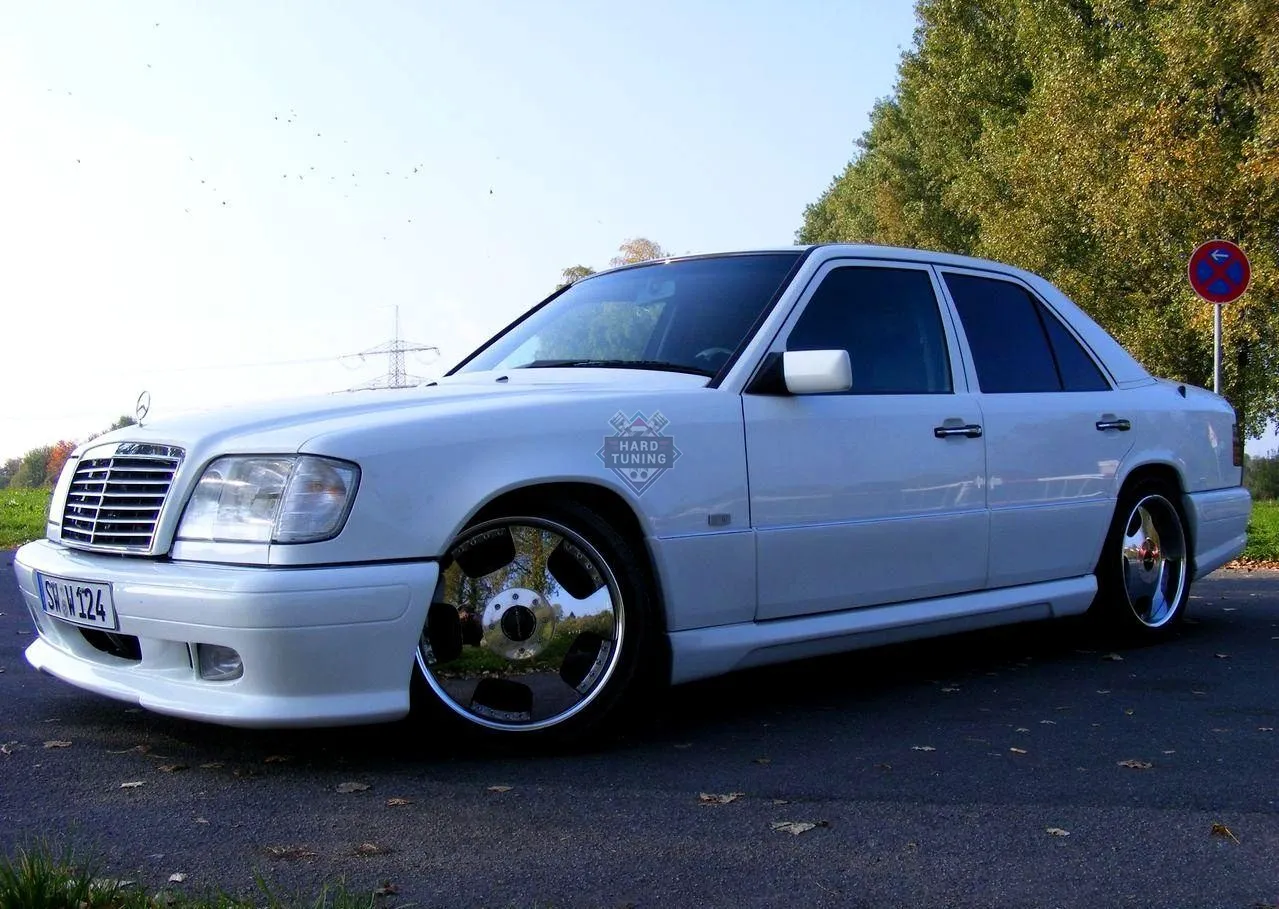 Передний бампер WALD Mercedes E-Class W124