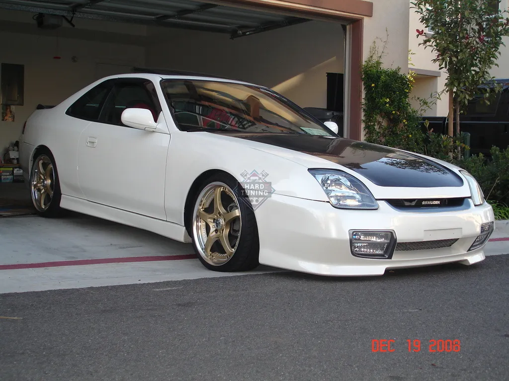 Накладки на пороги OEM широкие Honda Prelude 5
