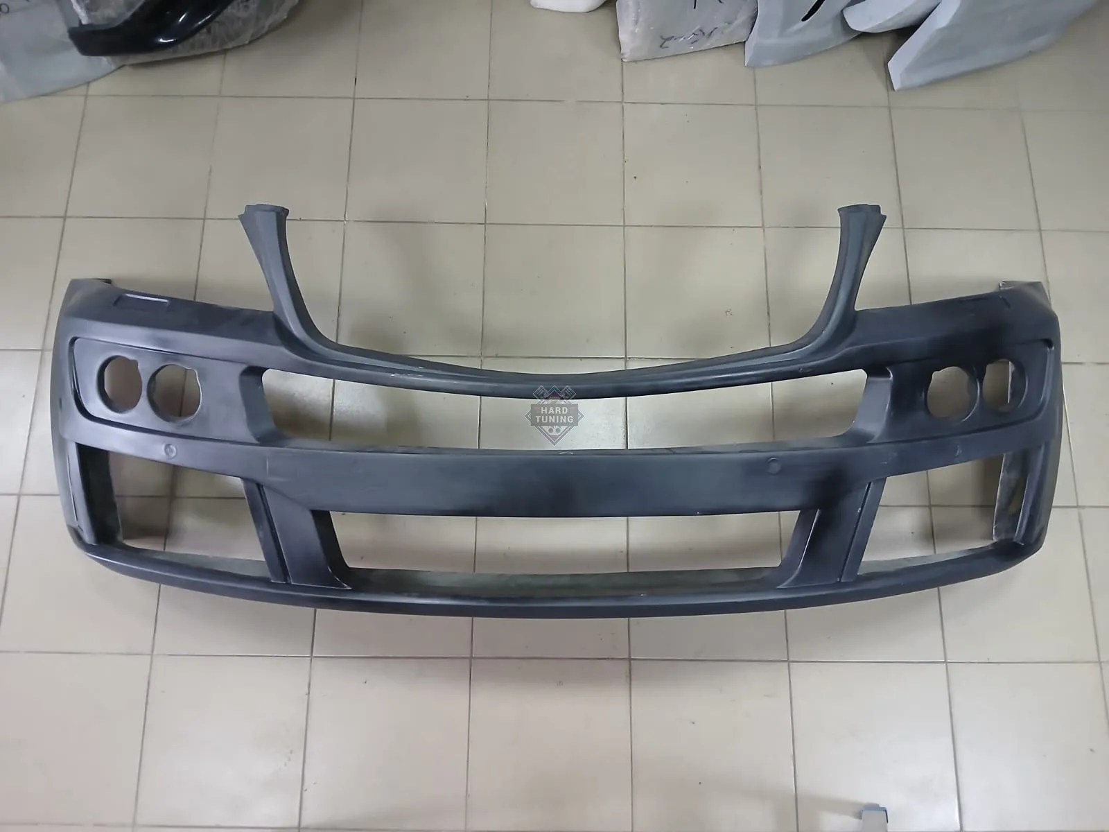 Передний бампер BR WIDESTAR Mercedes GL-Klasse (X164)