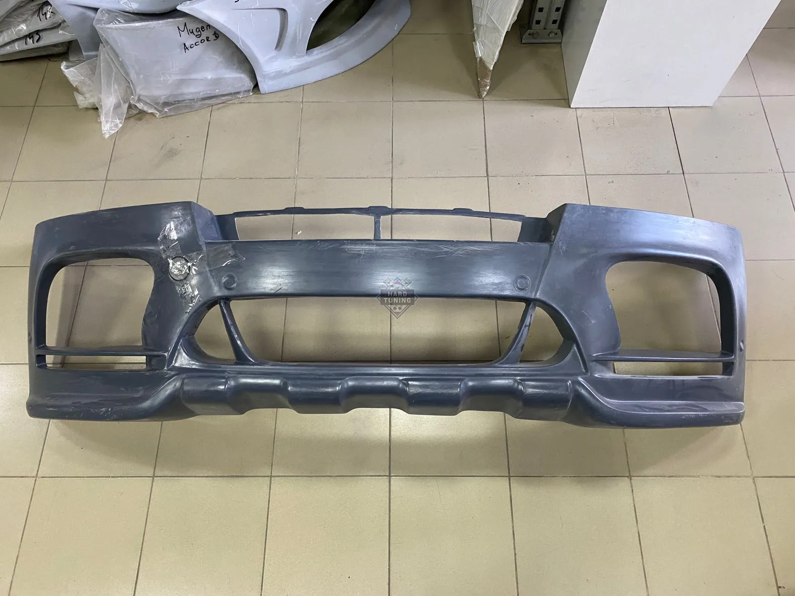 Передний бампер HAMANN BMW X6 E71 рестайлинг (под обычные крылья)