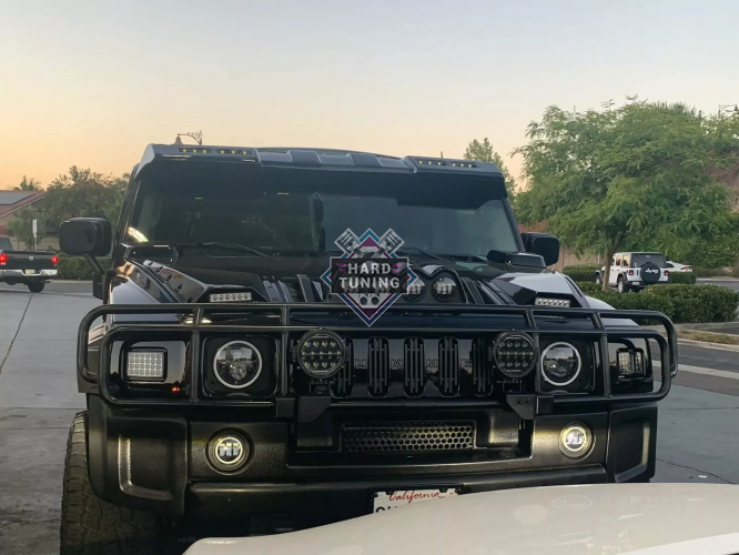 Накладка капота H2 под оптику V2 Hummer H2