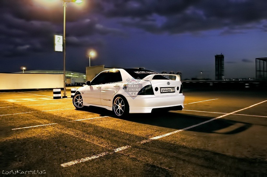 Бампер trd altezza